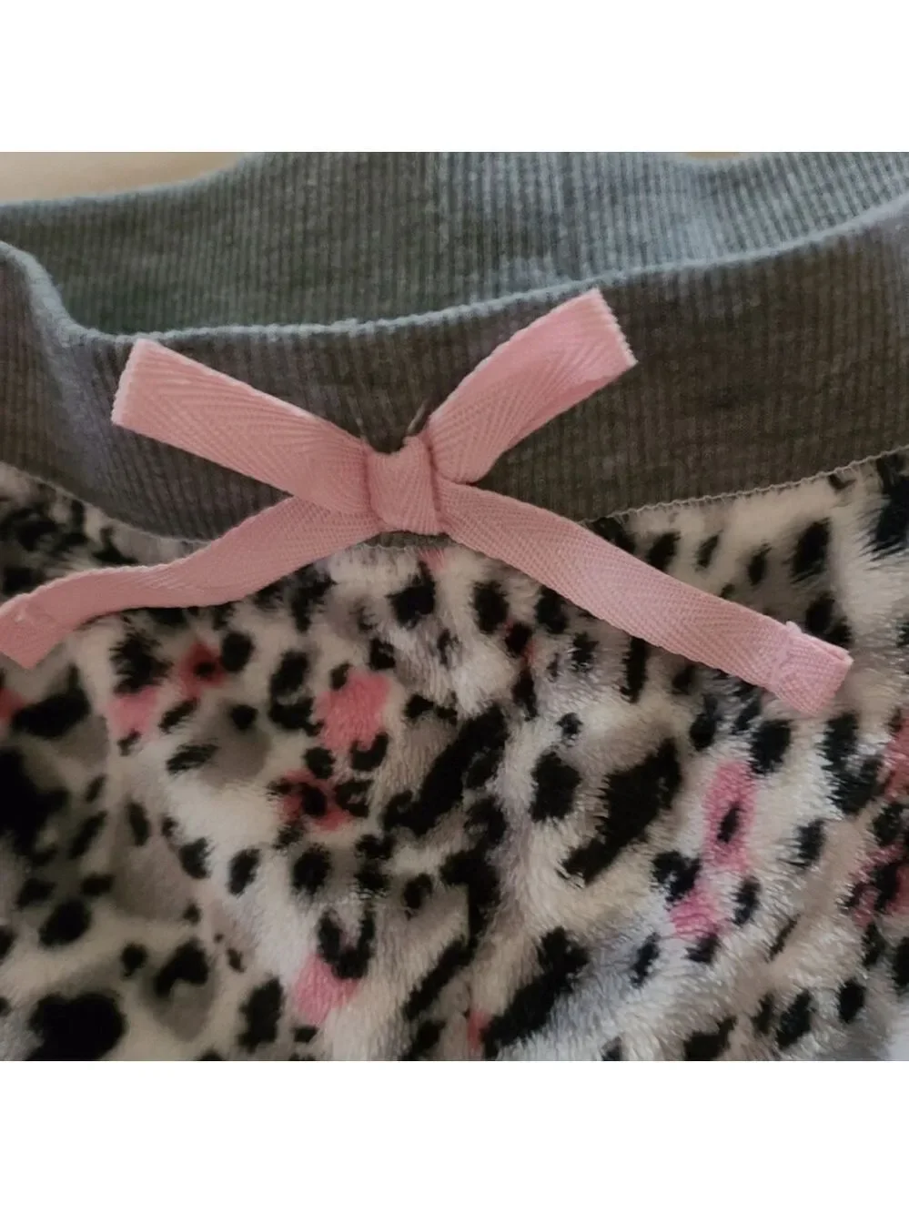 BCBGirls 3‑Piece Velour Pajama Set ‑ L